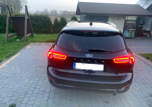 Ford Focus cena 59800 przebieg: 124220, rok produkcji 2019 z Pszczyna małe 79